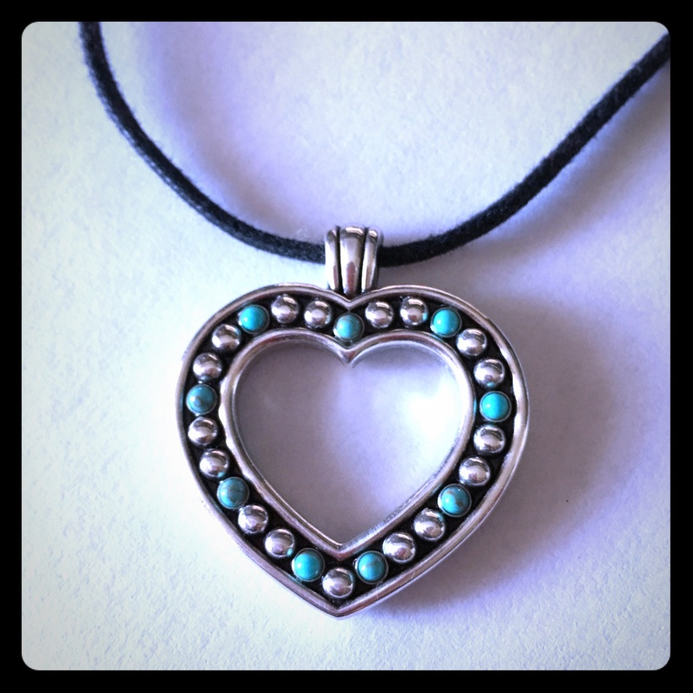 🌺 Brighton Reversible Heart Necklace